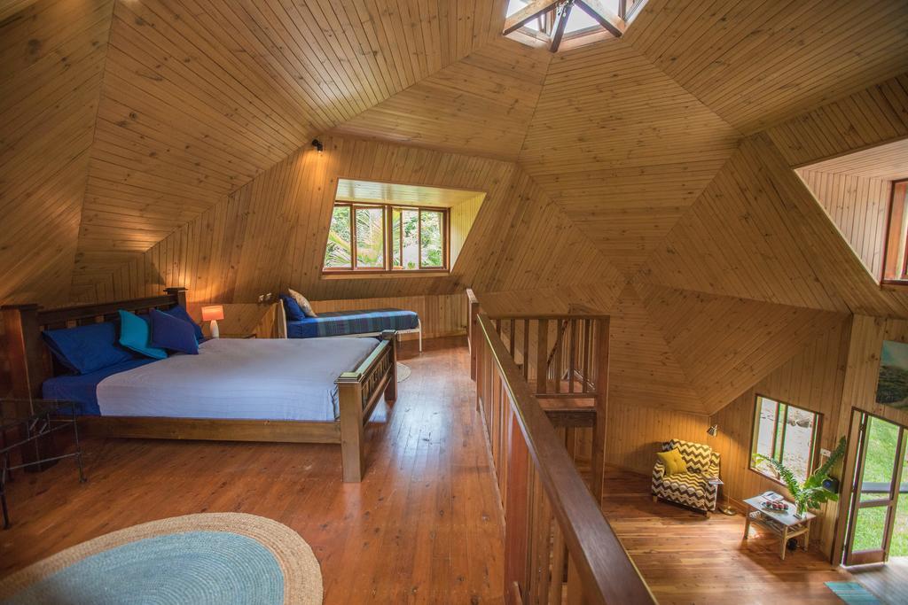 Cape Tribulation Holiday House ภายนอก รูปภาพ